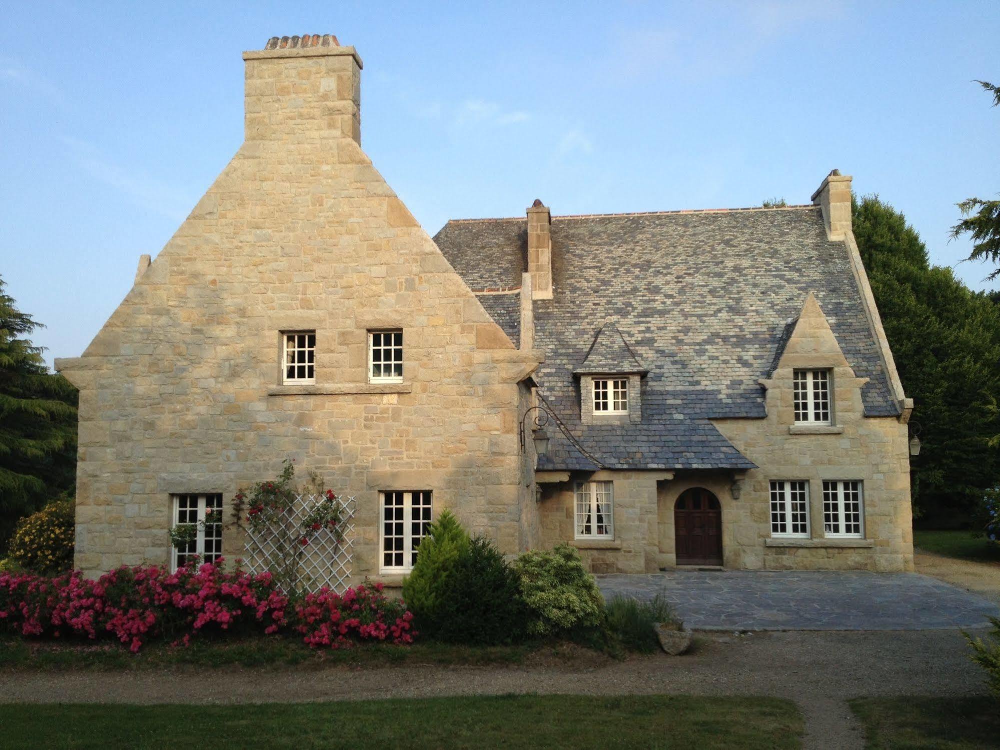 Kerblondel Bed & Breakfast Plouézocʼh Exterior foto