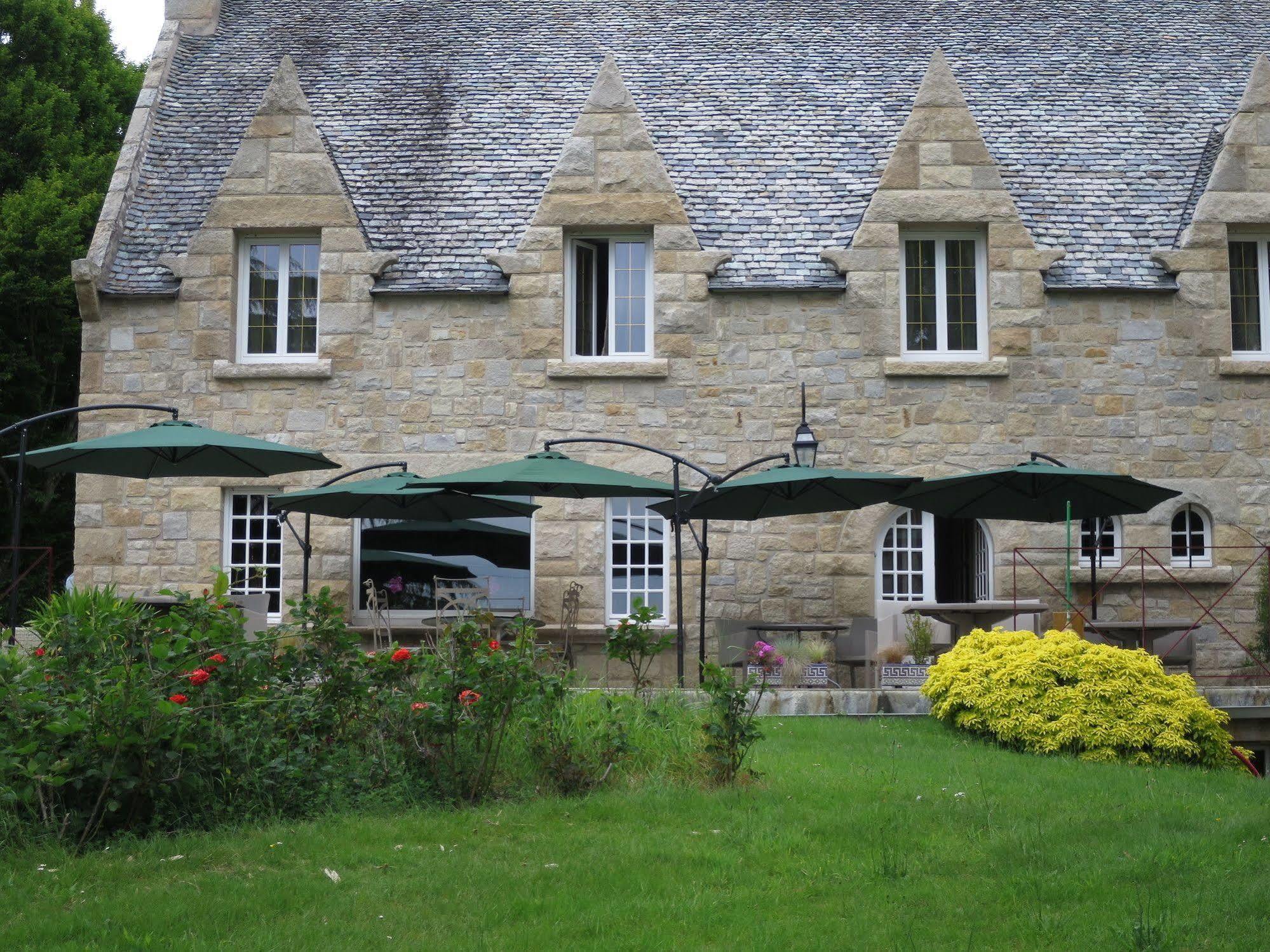 Kerblondel Bed & Breakfast Plouézocʼh Exterior foto